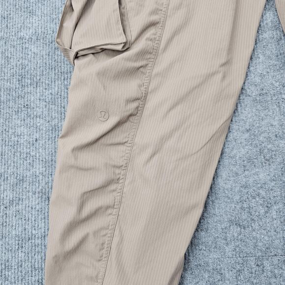Lululemon Dance Studio Pants Womens Small Tan Cargo Jogger Relaxed Fit Mid Rise - Picture 4 of 5